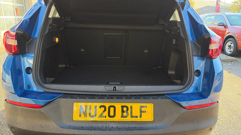 Vauxhall Grandland X 1.2 Turbo SRi Nav 5dr Auto Petrol Hatchback